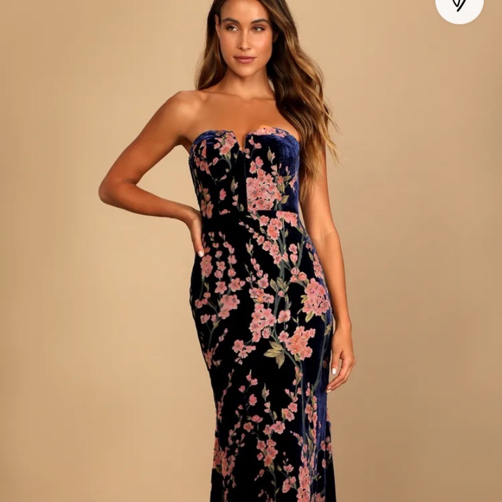 Lulus velvet floral dress